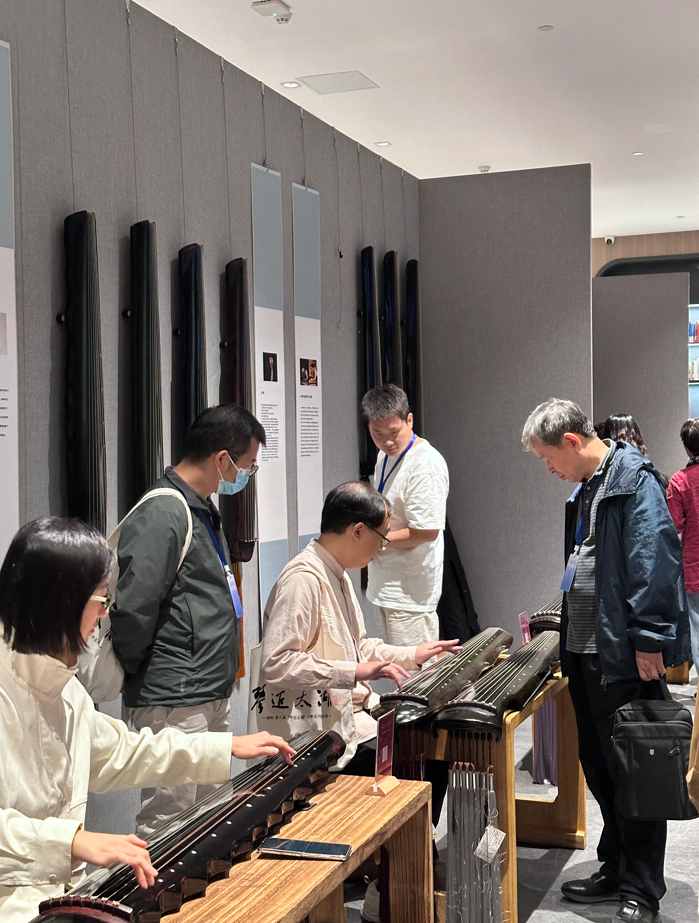 天音古琴天音琴坊乐器古琴演奏斫琴卢荣